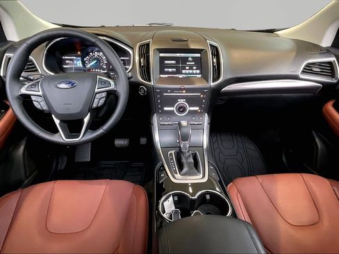 Used 2015 Ford Edge Titanium w/ Equipment Group 302A FWD image 7