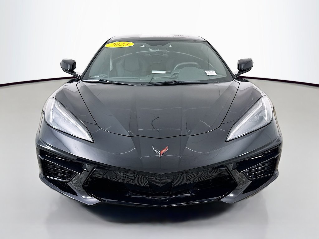 Used 2023 Chevrolet Corvette Stingray Coupe w/ 1LT RWD image 2