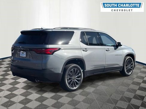 Certified 2023 Chevrolet Traverse RS image 11