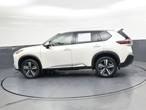 Used 2023 Nissan Rogue SL w/ SL Premium Package FWD image 12