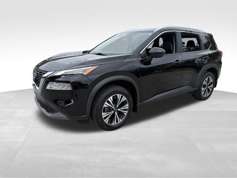 Used 2023 Nissan Rogue SV w/ SV Premium B Package FWD image 3