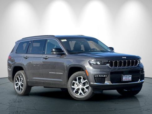New 2025 Jeep Grand Cherokee L Limited image 2