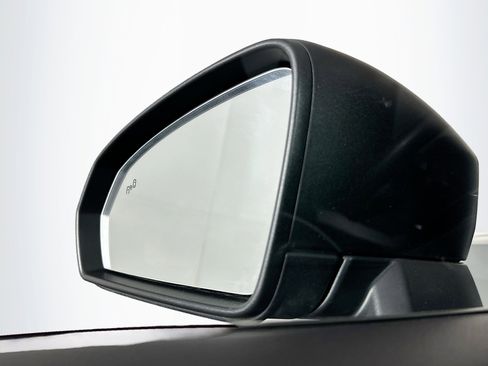 Used 2025 Volkswagen Taos S FWD image 16