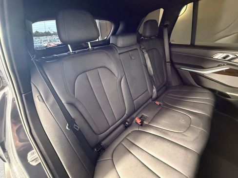 Used 2021 BMW X5 sDrive40i w/ Premium Package RWD image 33