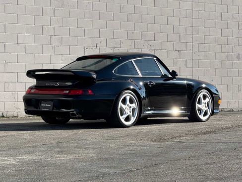 Used 1998 Porsche 911 Carrera S image 7