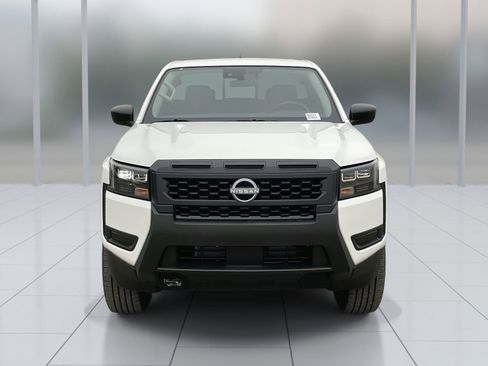 New 2026 Nissan Frontier S w/ Tow Package image 9