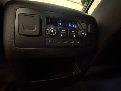 Used 2018 GMC Yukon Denali w/ Denali Ultimate Package image 29