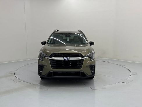 New 2025 Subaru Ascent Limited image 9