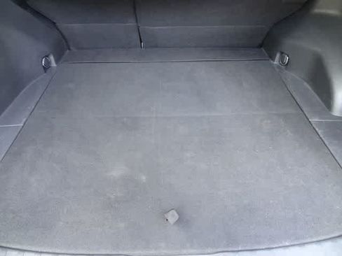 Used 2024 Toyota RAV4 XLE AWD/4WD image 8