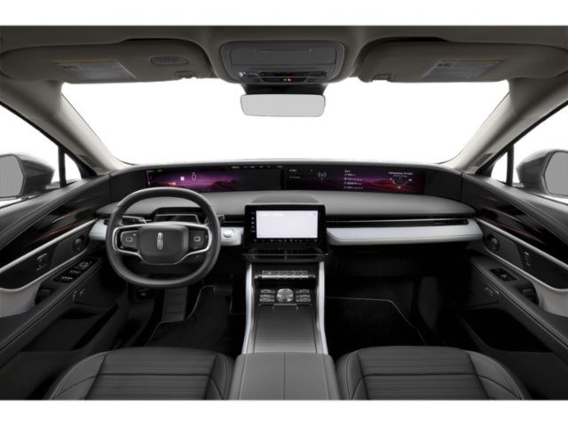 Used 2025 Lincoln Nautilus Reserve AWD/4WD image 5