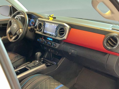 Used 2023 Toyota Tacoma SR5 w/ SX Package AWD/4WD image 41