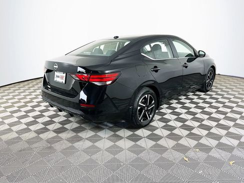 Certified 2024 Nissan Sentra SV FWD image 10