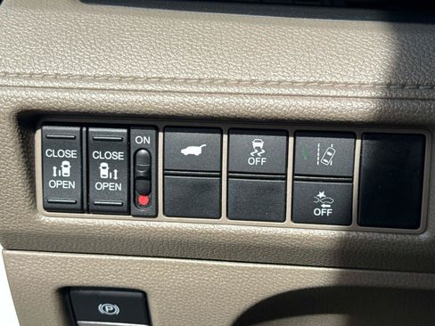 Certified 2020 Honda Odyssey EX-L image 32