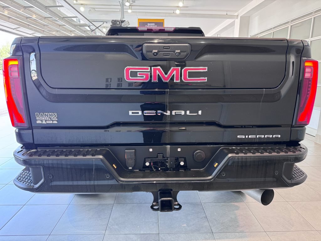 Certified 2024 GMC Sierra 2500 Denali w/ Technology Package AWD/4WD image 6