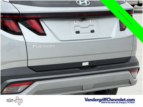 Used 2025 Hyundai Tucson SE FWD image 6