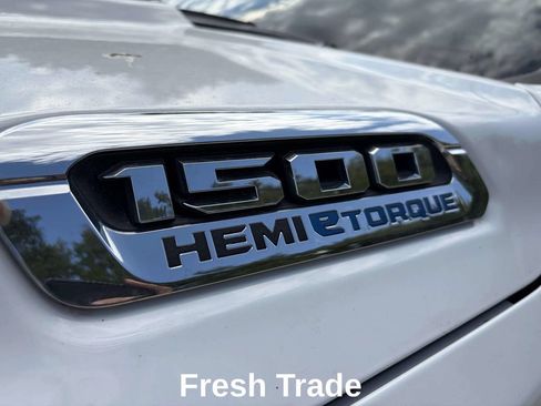Used 2024 RAM 1500 Big Horn AWD/4WD image 7