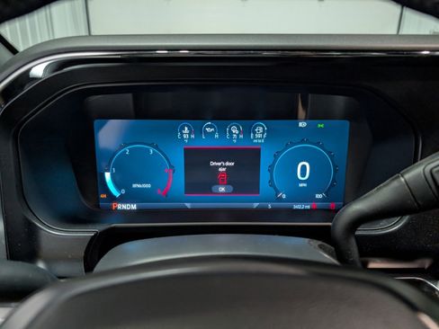 Used 2024 Ford F250 Lariat w/ Chrome Package image 17