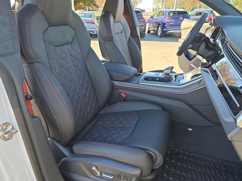 New 2026 Audi SQ8 Prestige image 10