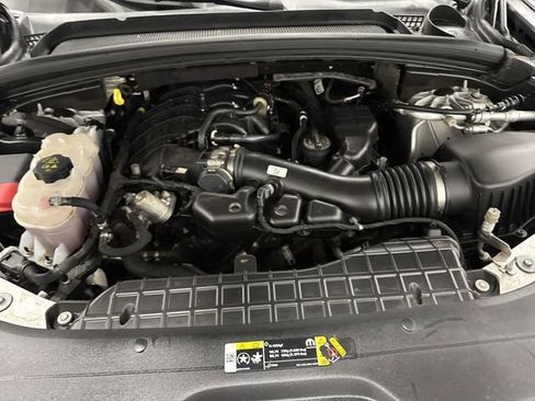 Used 2023 Jeep Grand Cherokee L Limited w/ Luxury Tech Group II image 40