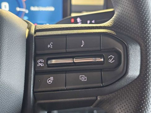 Used 2025 Chevrolet Brightdrop 400 image 28