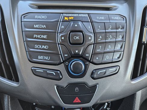 Used 2018 Ford Transit Connect XL image 42