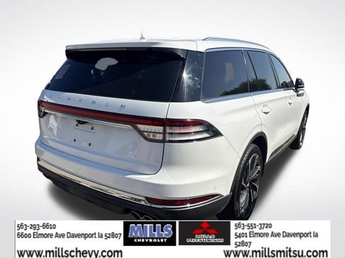 Used 2021 Lincoln Aviator Reserve w/ Equipment Group 201A AWD/4WD image 3