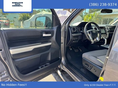 Used 2015 Toyota Tundra SR5 w/ SR5 Upgrade Package image 17