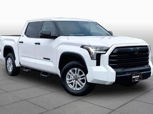 New 2026 Toyota Tundra SR5 RWD image 2