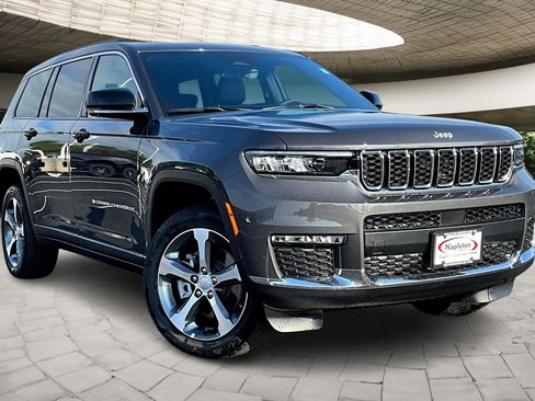 New 2025 Jeep Grand Cherokee L Limited w/ Trailer Tow Package image 2