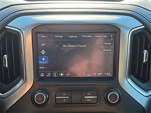 Used 2021 Chevrolet Silverado 1500 LT Trail Boss w/ Convenience Package II image 11