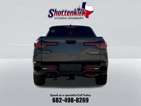 Used 2023 Hyundai Santa Cruz SEL Premium AWD/4WD image 7