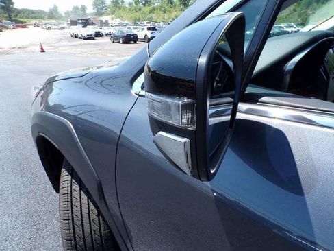 Certified 2025 Subaru Outback Limited image 11