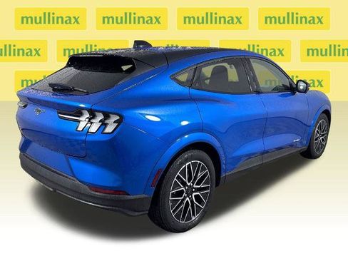 Certified 2025 Ford Mustang Mach-E Premium RWD image 4