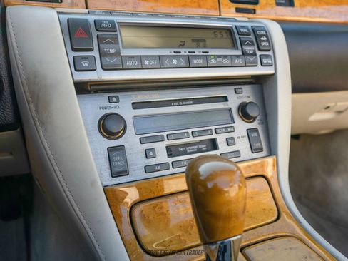 Used 2003 Lexus SC 430 Convertible image 53