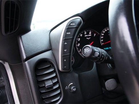 Used 2005 Chevrolet Corvette Coupe w/ Preferred Equipment Group image 20