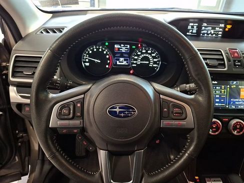 Used 2018 Subaru Forester 2.5i Touring w/ Popular Package #2 AWD/4WD image 20