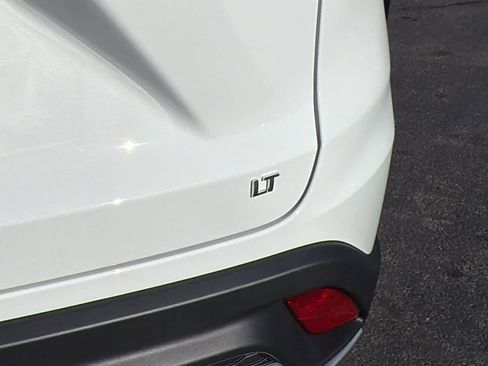 New 2026 Chevrolet Trax LT image 28