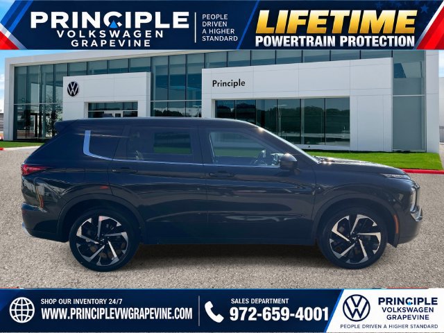 Used 2024 Mitsubishi Outlander SE FWD image 4