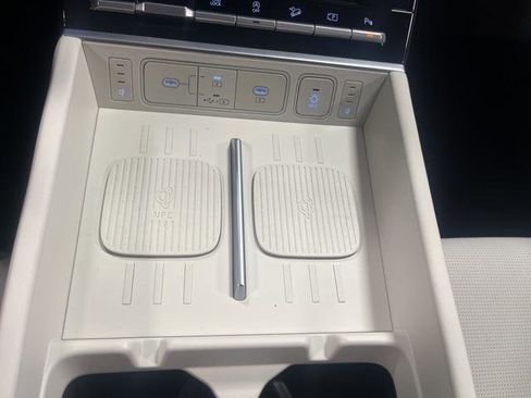 New 2025 Hyundai Santa Fe Calligraphy image 22