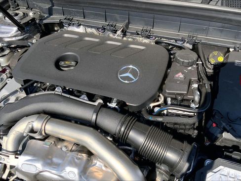 New 2026 Mercedes-Benz GLB 250 4MATIC image 27