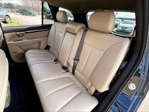 Used 2012 Hyundai Santa Fe Limited w/ Navigation Pkg 4 image 18