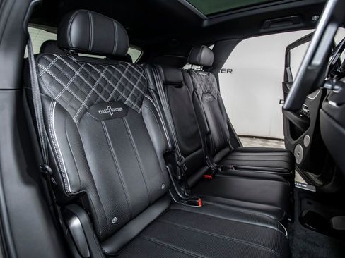 Used 2022 Bentley Bentayga image 20
