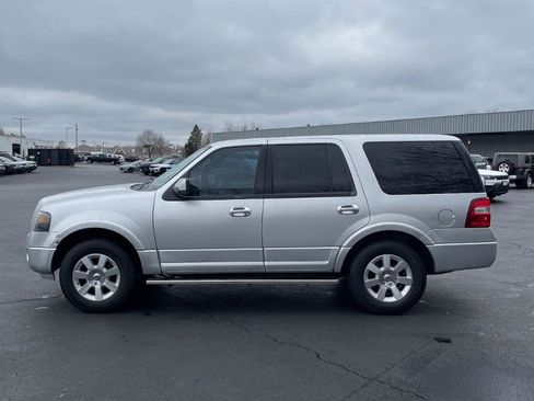 Used 2010 Ford Expedition Limited image 12