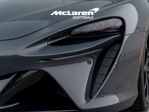 New 2026 McLaren Artura image 13