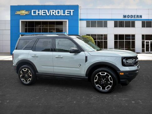 Used 2021 Ford Bronco Sport Outer Banks AWD/4WD image 6