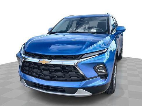 Used 2024 Chevrolet Blazer LT w/ Convenience Package FWD image 1