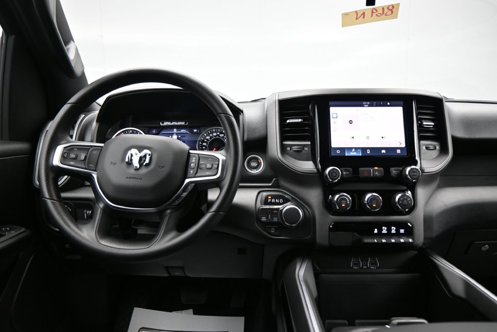 Used 2027 RAM 1500 Express AWD/4WD image 15