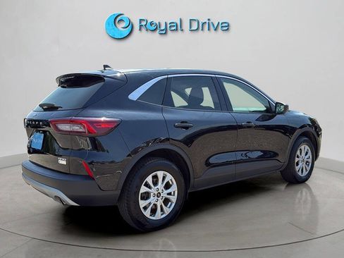 Used 2024 Ford Escape Active AWD/4WD image 6