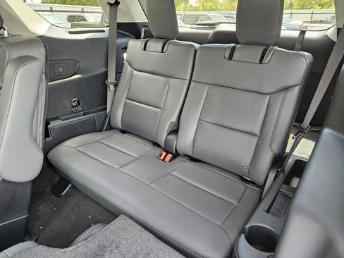 New 2026 Ford Explorer Active w/ Active Comfort Package AWD/4WD image 15