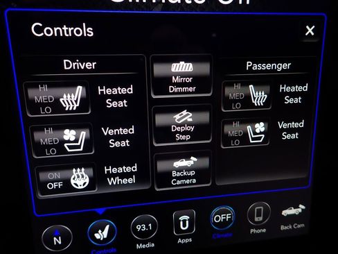 Used 2019 RAM 1500 Limited RWD image 4
